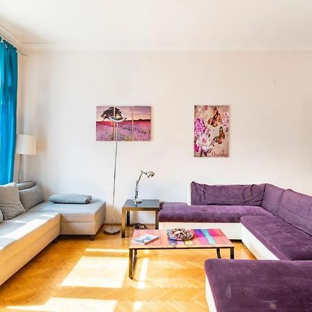 Central princess apartment Budapest Extérieur photo